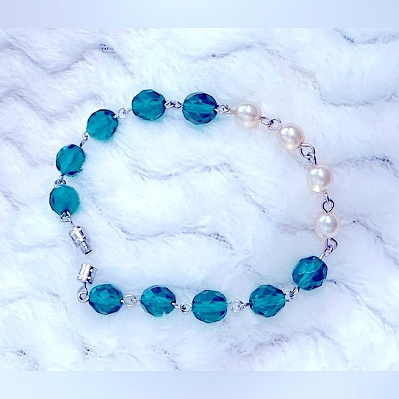 🆕Teal Swarovski Faucet Crystals Family Symbolic Antique Glass Pearls Bracelet - Picture 3 of 16